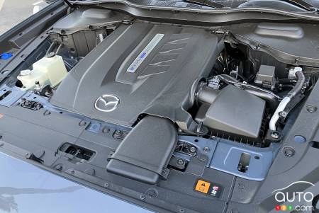 2025 Mazda CX-70, engine