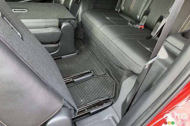 The "exterior passage" to the third row of the 2024 Mazda CX-90 PHEV