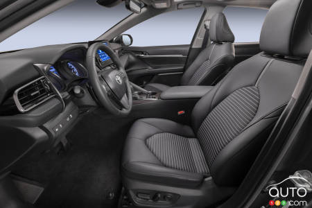 2023 Toyota Camry Nightshade, interior