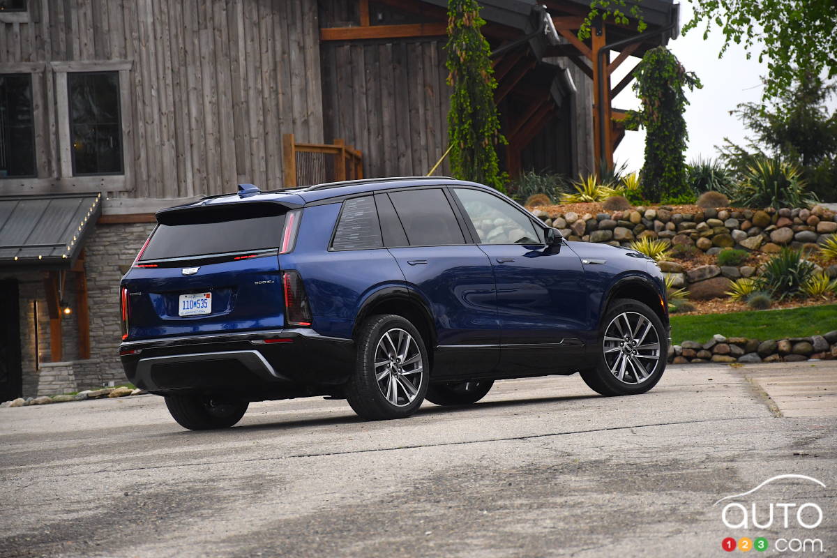 Cadillac Vistiq 2026, trois quarts arrière