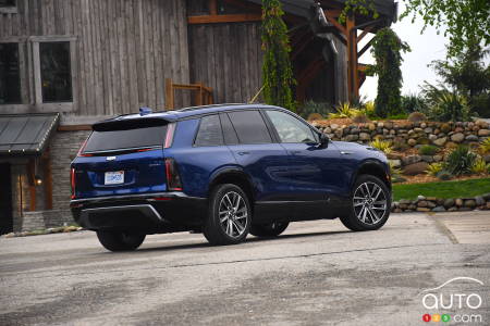 Cadillac Vistiq 2026, trois quarts arrière