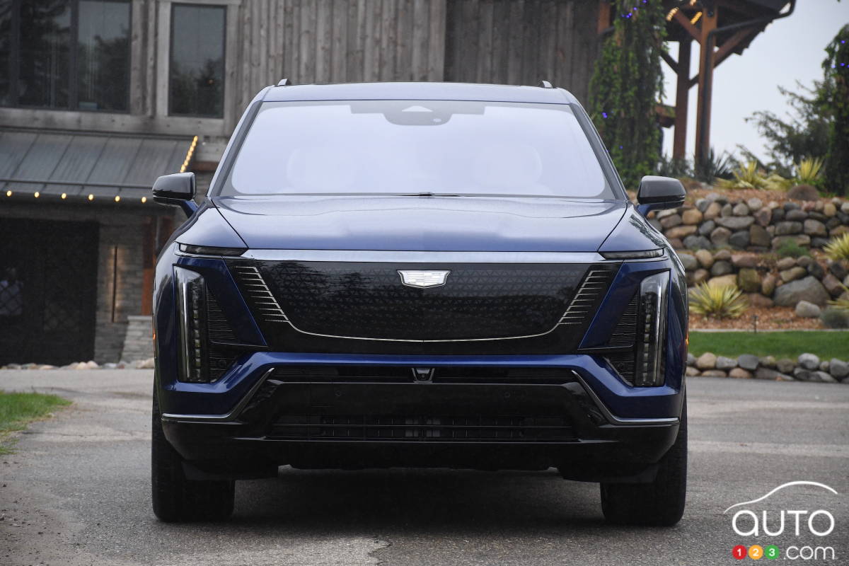 Cadillac Vistiq 2026, avant