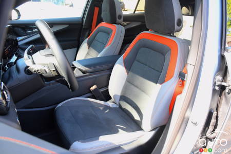 2025 Chevrolet Blazer EV SS, seating