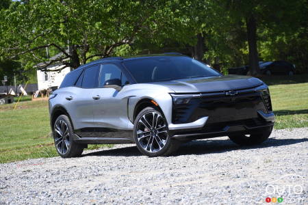 2025 Chevrolet Blazer EV SS, three-quarters front