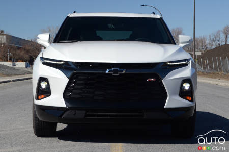 2020 Chevrolet Blazer RS, front