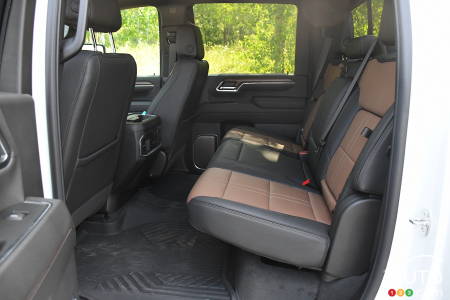 Seating of 2024 Chevrolet Silverado HD