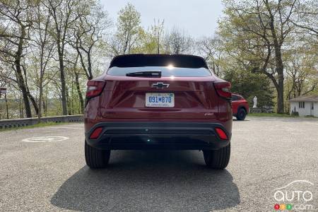 Rear of 2024 Chevrolet Trax RS