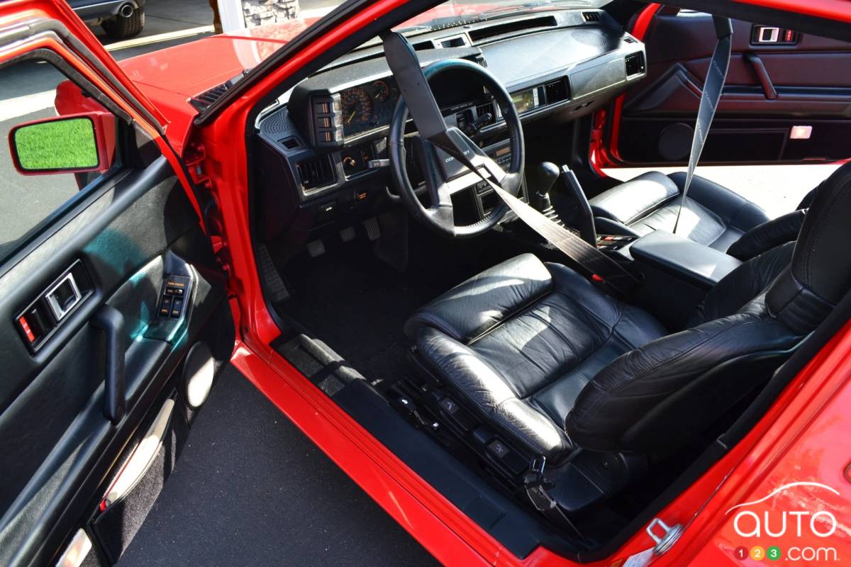 Chrysler Conquest TSi 1987, intérieur