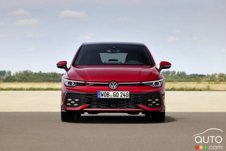 2025 Volkswagen Golf GTI, front