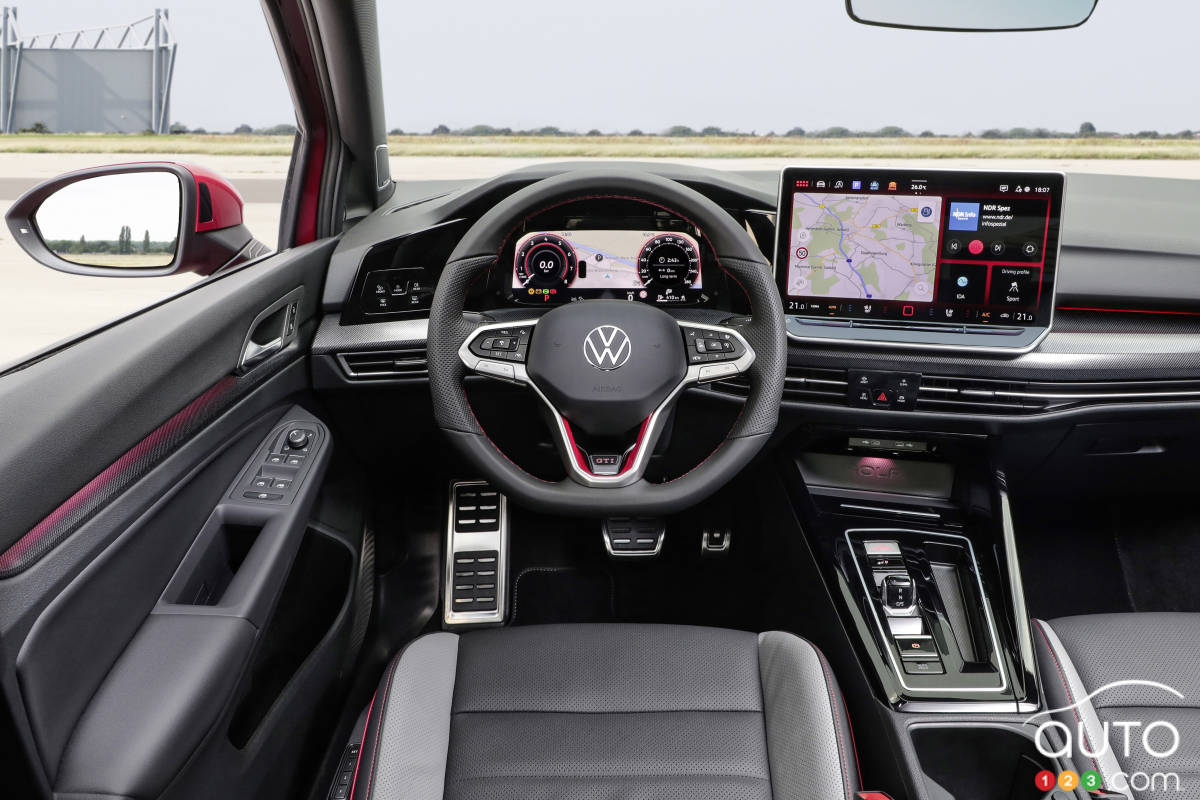 Volkswagen Golf GTI 2025, intérieur