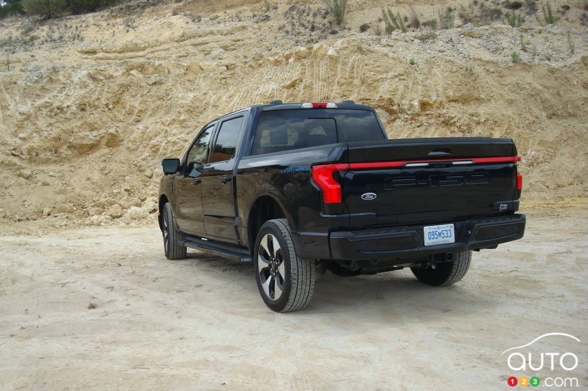 Ford F-150 Lightning 2022, trois quarts arrière