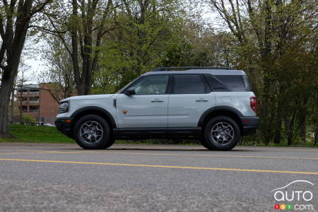 Ford Bronco Sport Badlands, profile