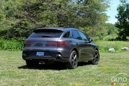 Genesis GV70 2022, arrière