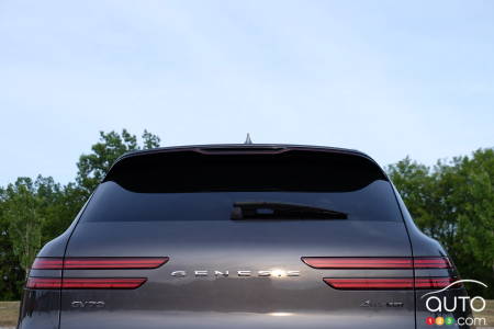 2022 Genesis GV70, rear hatch