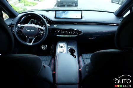 2022 Genesis GV70 2.5T, interior