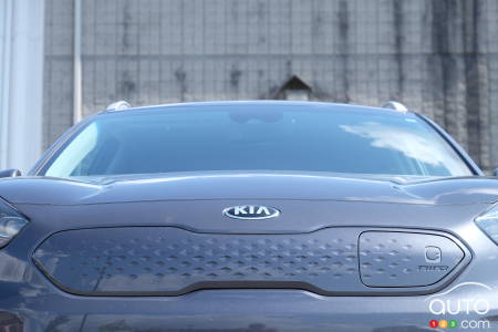 The Kia Niro EV, front end
