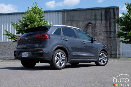 Kia Niro EV, three-quarters rear