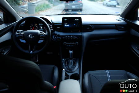 2022 Hyundai Veloster N, interior