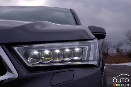 2020 Acura MDX, headlight