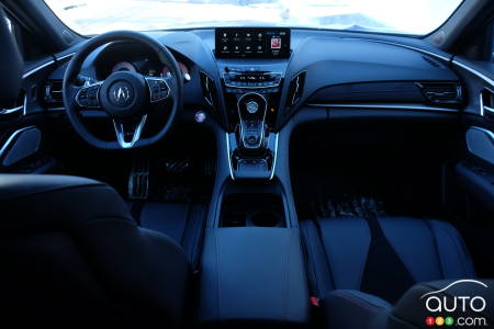 2022 Acura RDX A-Spec, interior