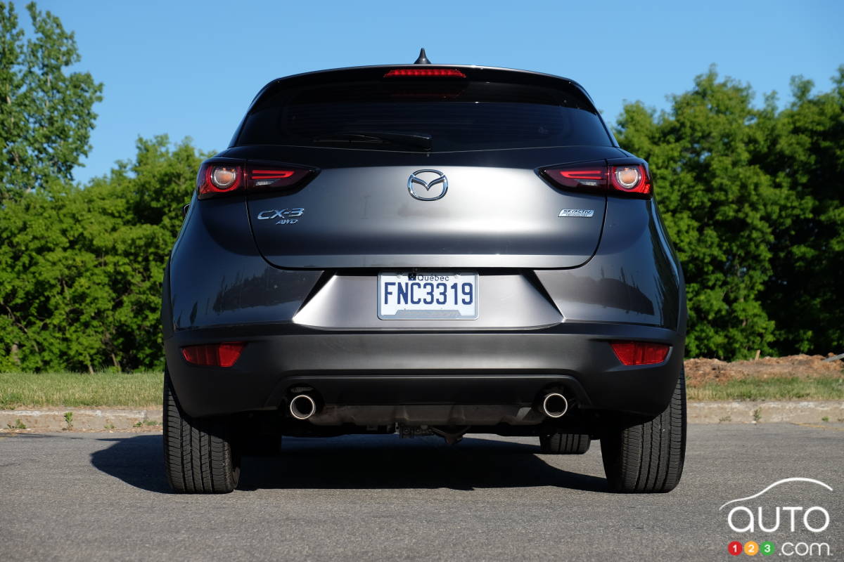 Mazda CX-3, arrière