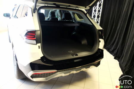 Kia Sportage HEV 2023, trunk