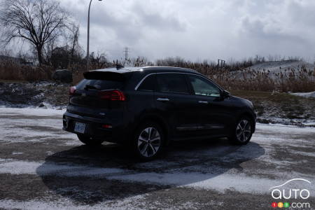 Kia Niro EV, three-quarters rear