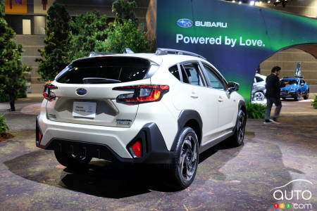 Subaru Crosstrek e-Boxer Hybride 2026, arrière