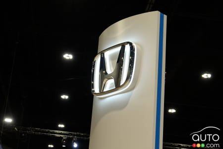 The Honda logo, at the 2025 Chicago Auto Show