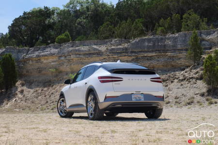 Genesis GV60, rear