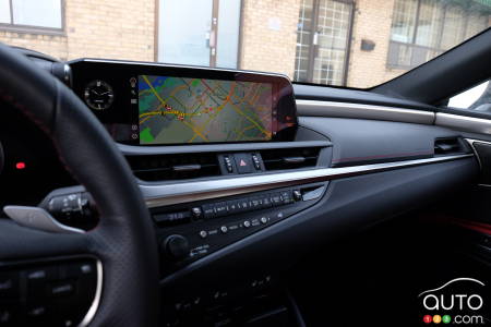 2020 Lexus ES, dashboard