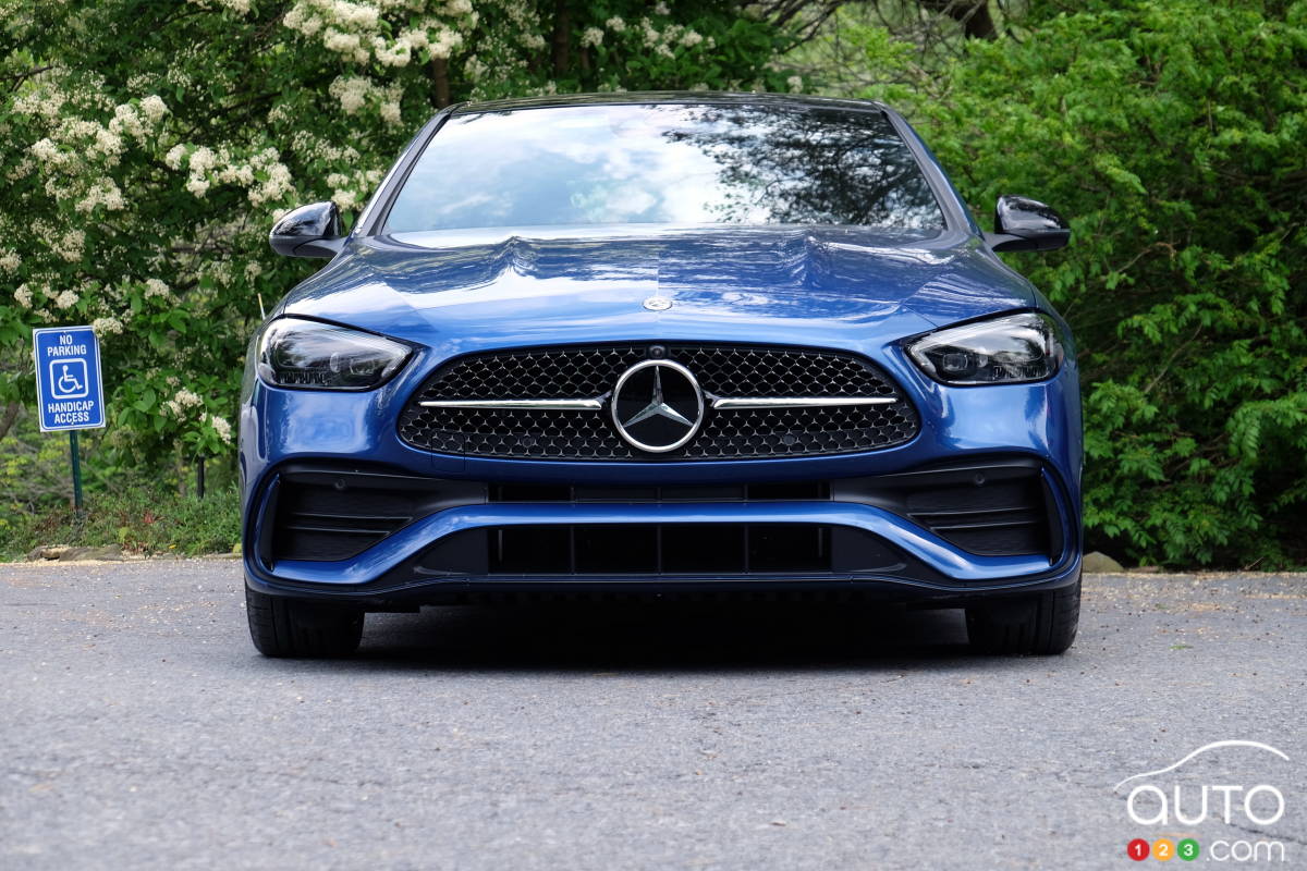 Mercedes-Benz Classe C C300 2022, avant
