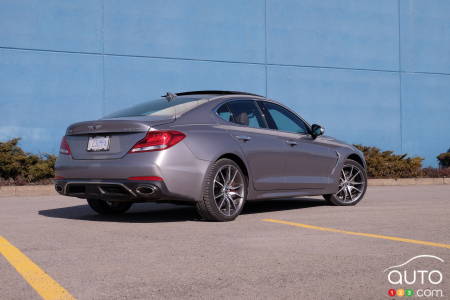 2020 Genesis G7, three-quarters rear