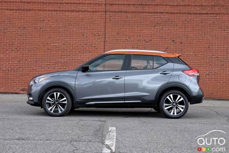 2020 Nissan Kicks, profile