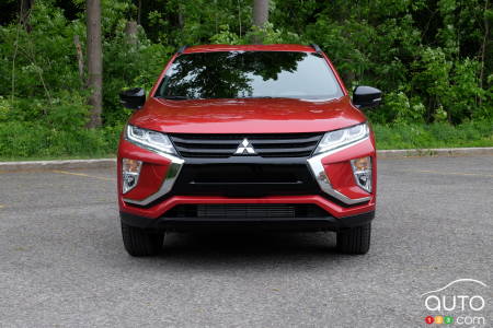 2020 Mitsubishi Eclipse Cross, front