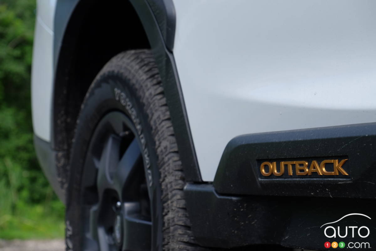 Subaru Outback Wilderness 2022. écusson Outback