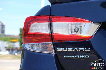 2020 Subaru Impreza 2020, badging
