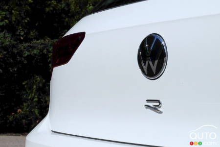 Volkswagen Golf R 2022, nouveau logo R