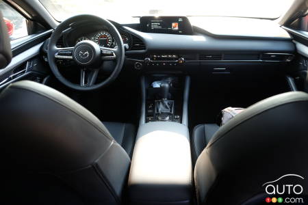 Mazda3 Sport, interior
