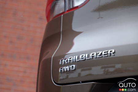Chevrolet Trailblazer, badging