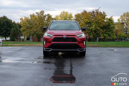 2021 Toyota RAV4 Prime, front