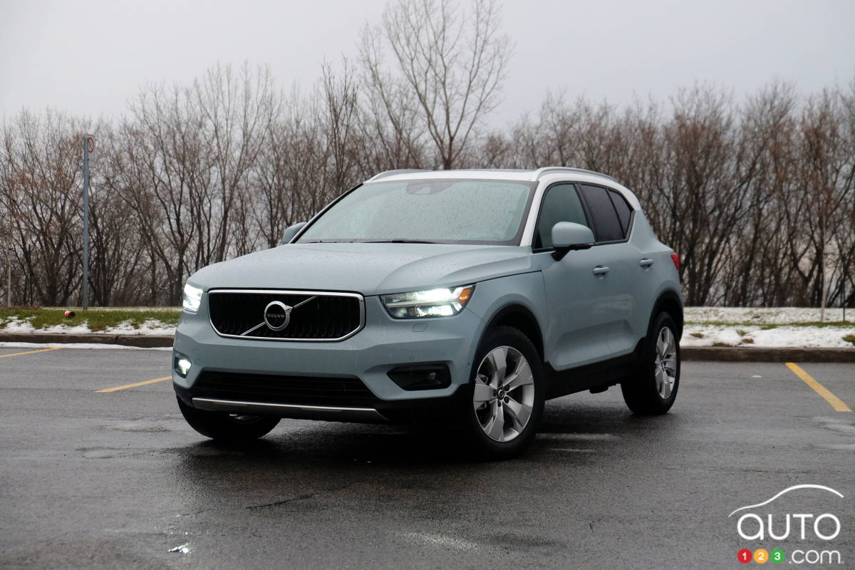 Volvo XC40, sous la plue