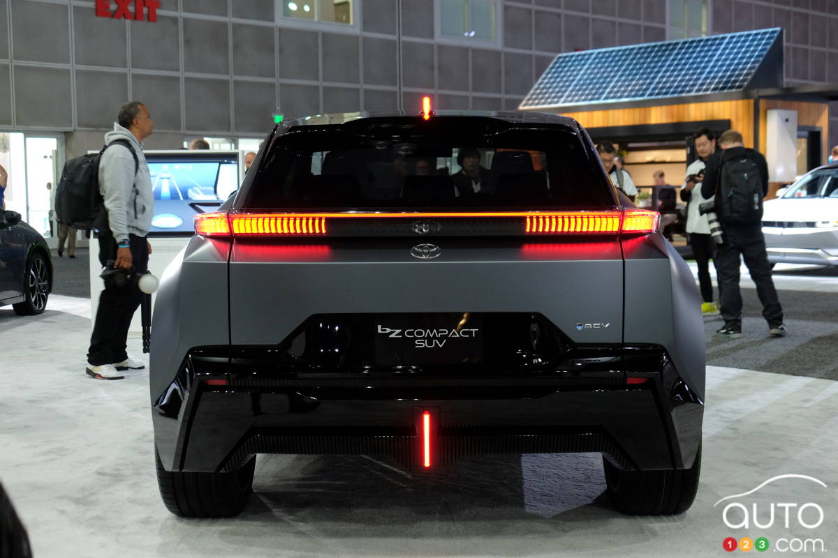 Concept Toyota bZ Compact, arrière