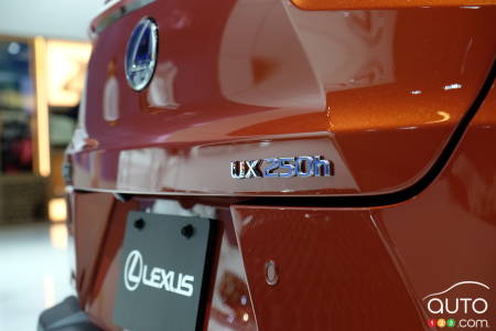Lexus UX250h 2019