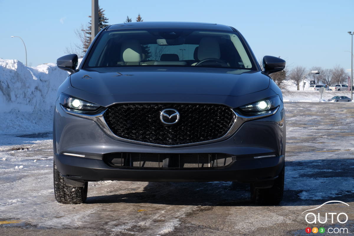 Mazda CX-30, avant