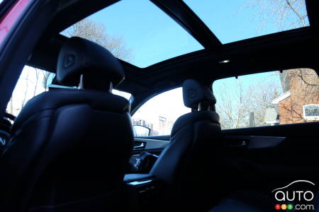Acura MDX A-Spec, panoramic roof