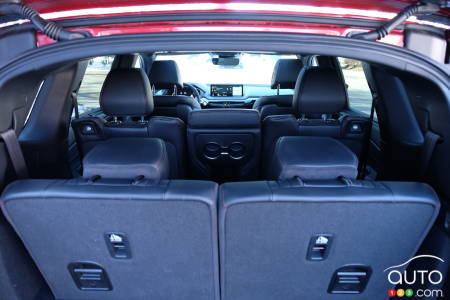 Acura MDX A-Spec, rear view of interior