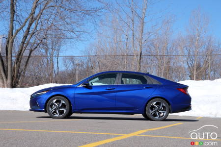 Hyundai Elantra, profil