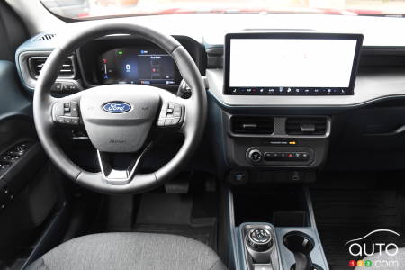 2025 Ford Maverick, steering wheel, dashboard