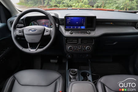 Interior of 2023 Ford Maverick Hybrid Lariat
